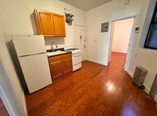 424 E 73rd St #2, New York, NY 10021