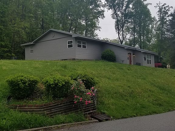2nd image of 142 Meadow Dr