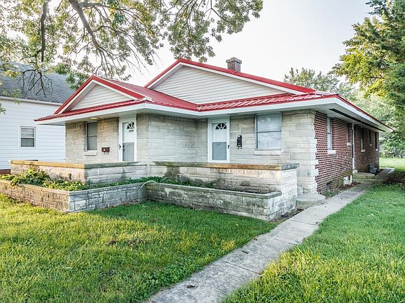 3rd image of 2509 Richmond Ave