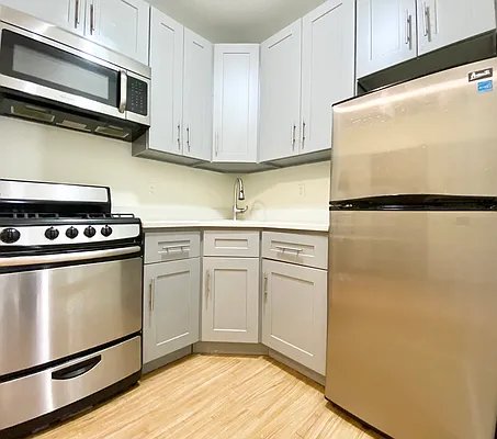 Rented by Voro NYC | media 12