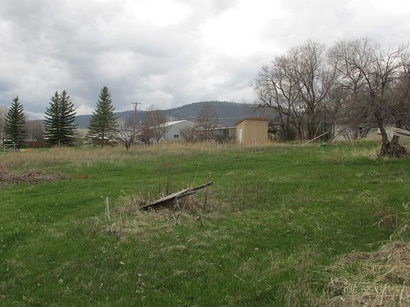 3rd image of 32728 Us Highway 93