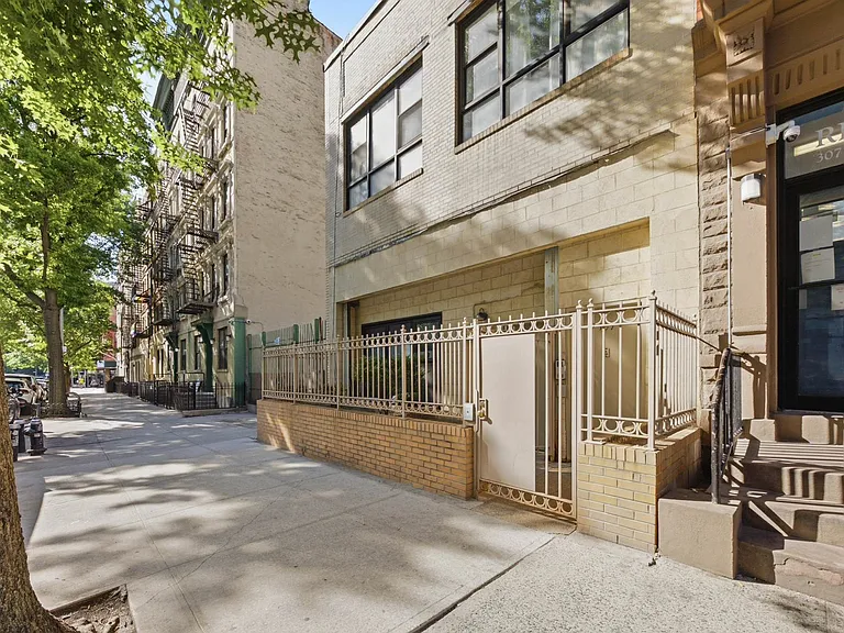 309 W 116th St #2 — Photo 7