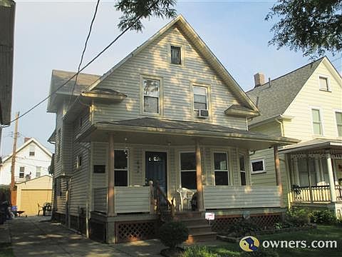 1st image of 1316 W 61st St