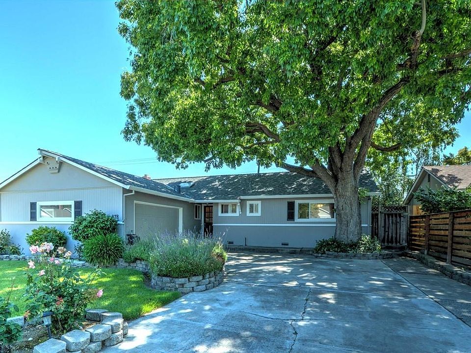 1st image of 678 Hamann Dr