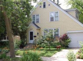 2404 Commonwealth Ave, Madison, WI 53711