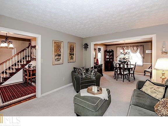 4th image of 1220 Fairfax Pl