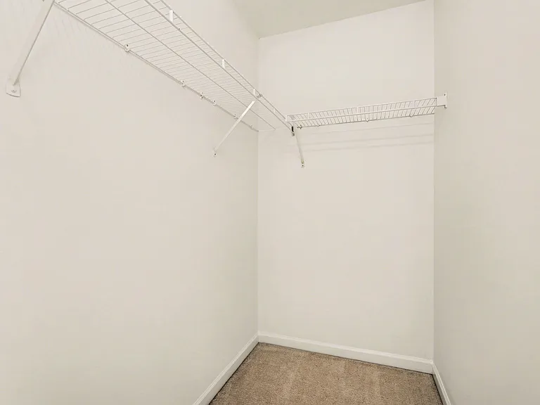2515 Brackley Pl NW — Photo 9
