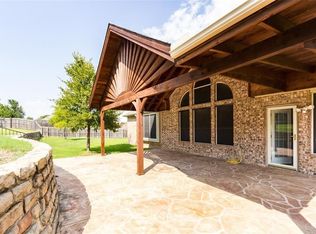 2101 Spur Ct, Denton, TX 76210