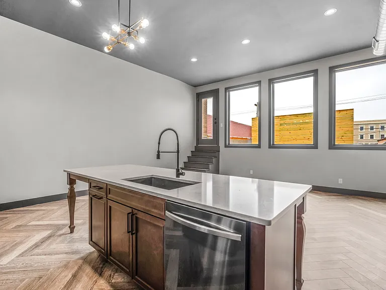 204 1/2 N Main St #1 — Photo 16
