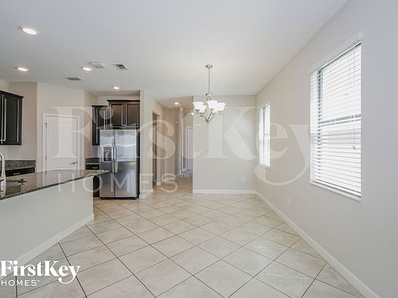 4th image of 9835 Ivory Dr