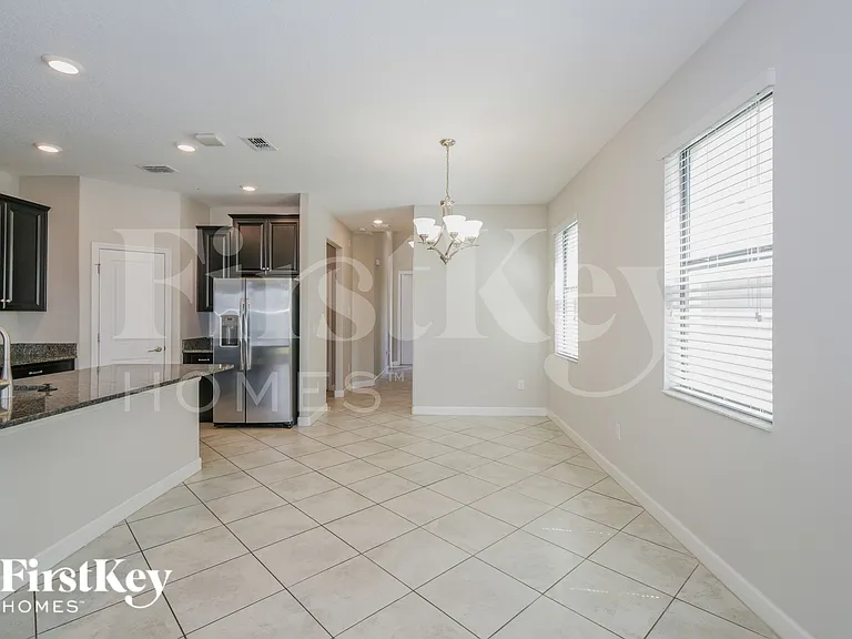 9835 Ivory Dr — Photo 4