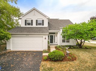 1200 Sterling Dr, Mundelein, IL