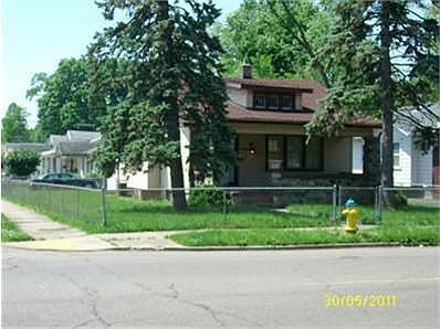 5th image of 3800 Hoover Ave