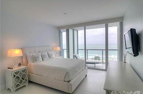 3rd image of 6799 Collins Ave APT 904