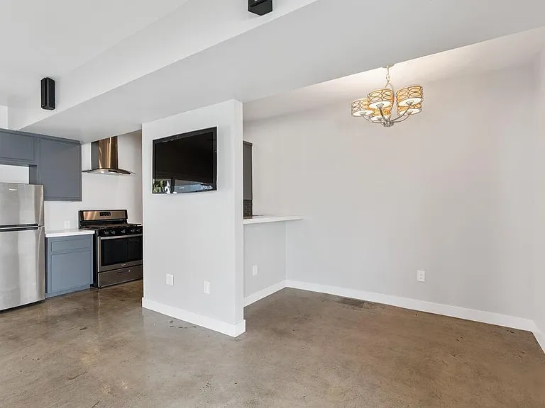 3798 Dublin Ave — Photo 11