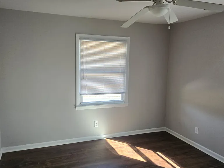2827 N Ohenry Blvd #E — Photo 10