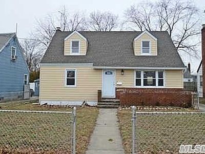 936 Uniondale Ave, Uniondale, NY, 11553
