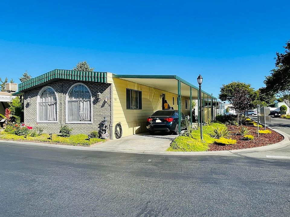 2nd image of 501 Mountain Home Dr #501