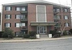 1st image of 230 Essex St APT 25