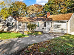 28 Elmwood Ave, Natick, MA 01760