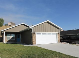 685 Frank St, Sheridan, WY 82801