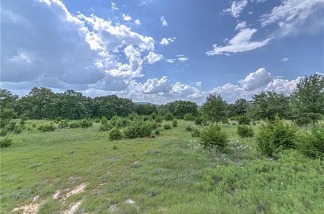 2nd image of 1177 County Road 2011