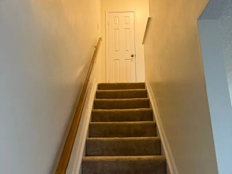 807 Seawinds Ln — Photo 7