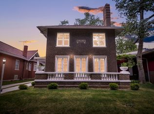 6826 S Cregier Ave, Chicago, IL 60649