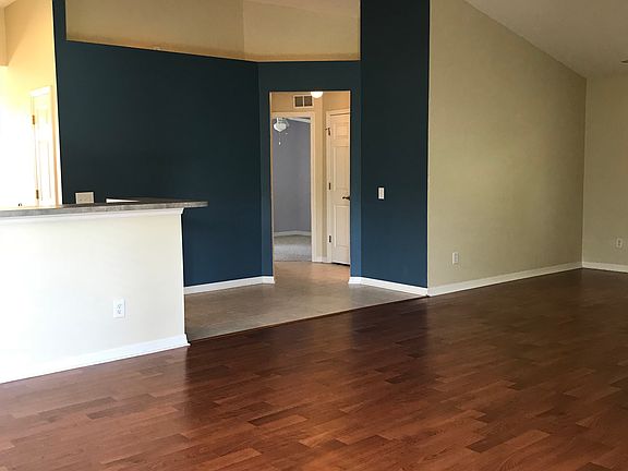 Enter into the great room.