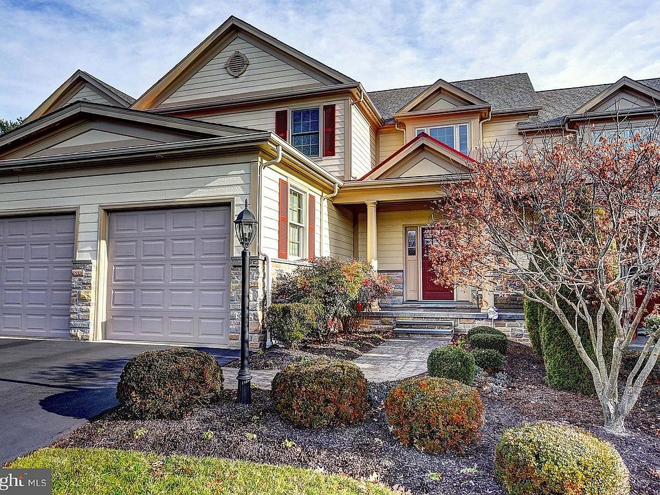 1st image of 729 Winterfield Ct