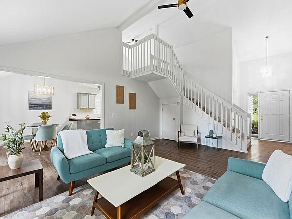 4th image of 7405 Montclair Dr