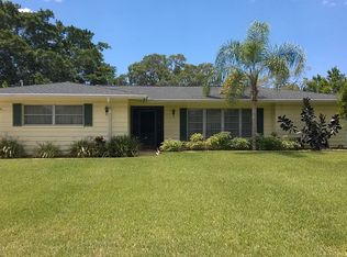 14610 Bay Dr, Largo, FL 33774