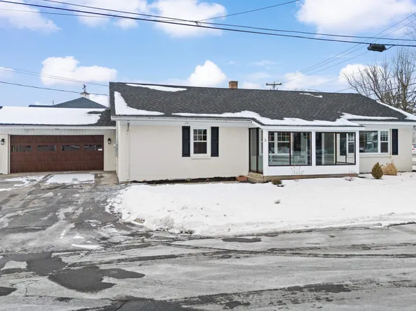2 Haig Street, Goffstown, NH 03045