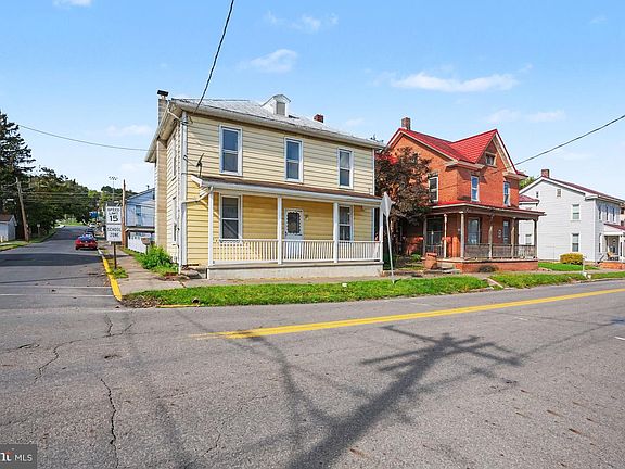 3rd image of 403 N 4th St