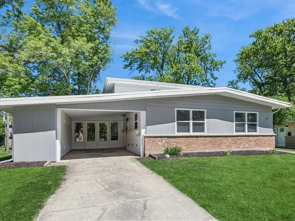 453 Tomahawk St, Park Forest, IL 60466