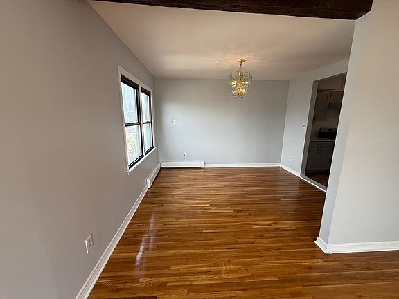 5th image of 4 Sayles St #2