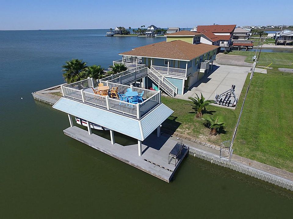 1st image of 3705 Tradewinds Dr
