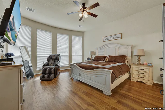 2536 Woodbridge Way — Photo 18