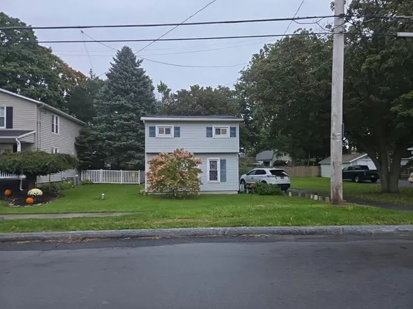 10 N Hamilton St, Jordan, NY 13080
