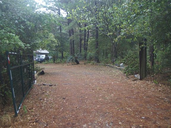 3rd image of 5222 Evergreen Forest Ln