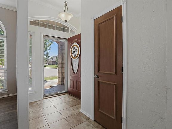 5th image of 2501 NW 153rd St