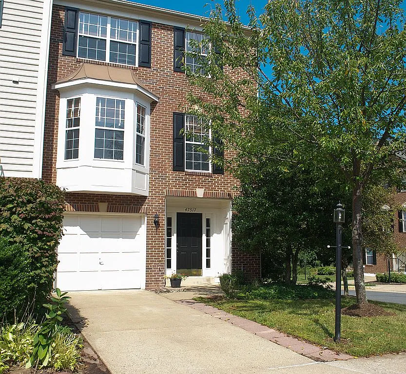 47517 Sharpskin Island Sq photo 1