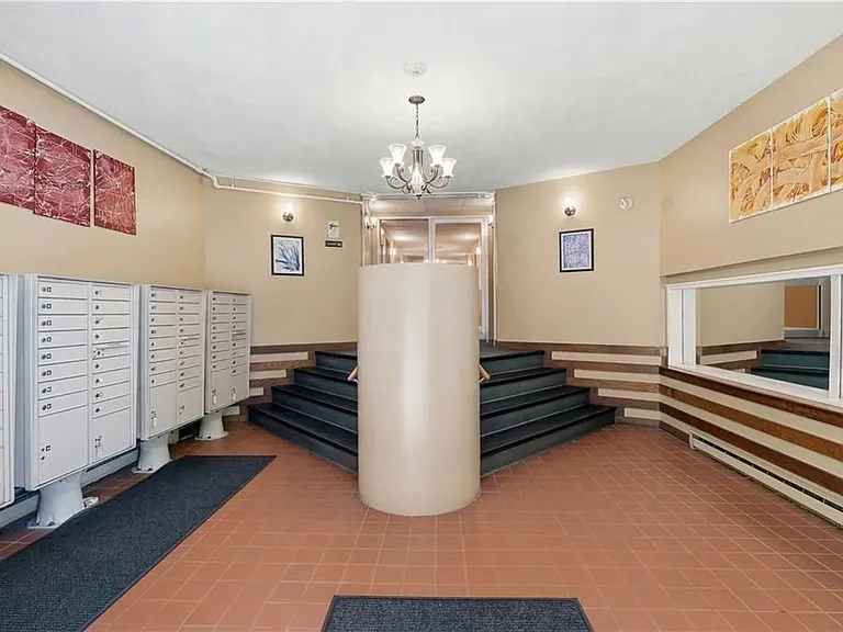 1190 Charles St #6 — Photo 13