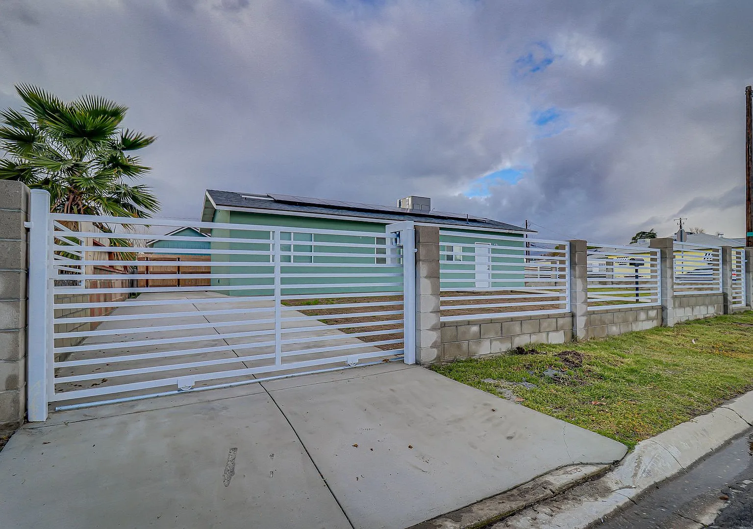 New Construction! — Photo 2