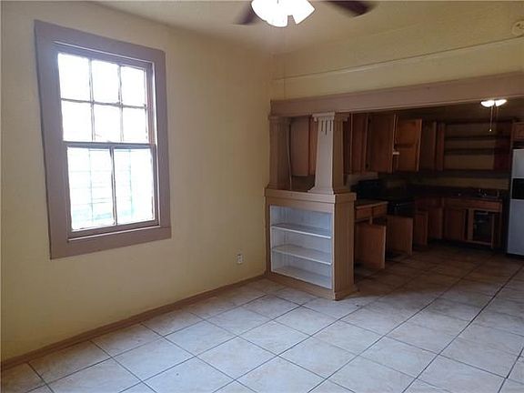 2nd image of 2614 Republic St