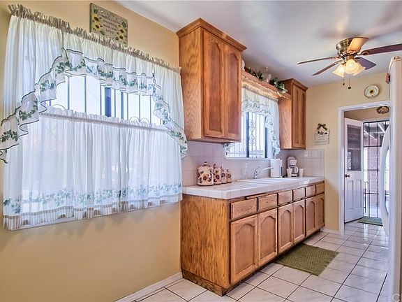 4th image of 8639 Millergrove Dr