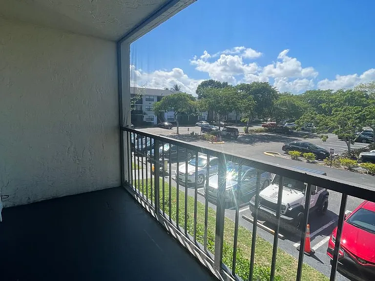 728 Executive Center Dr #29-5-29 — Photo 11