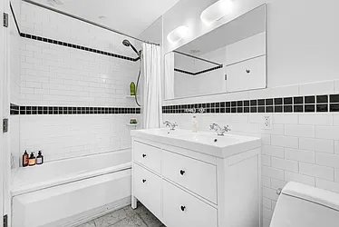 Sold by Engel & Völkers New York City