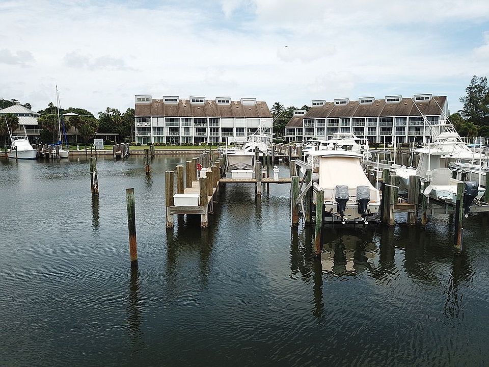 1st image of 2130 Spyglass Ln #10