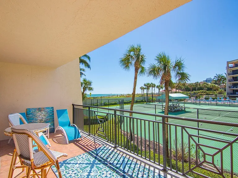 3939 Ocean Dr #204B — Photo 7